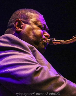 Live concert by Clearwater Smooth Jazz Jam