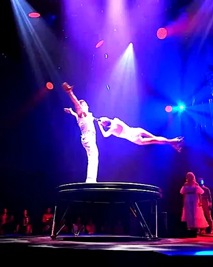 Cirque Alice Clearwater