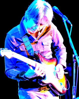 Live concert by Eric Johnson