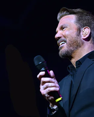 Live concert by Willy Chirino